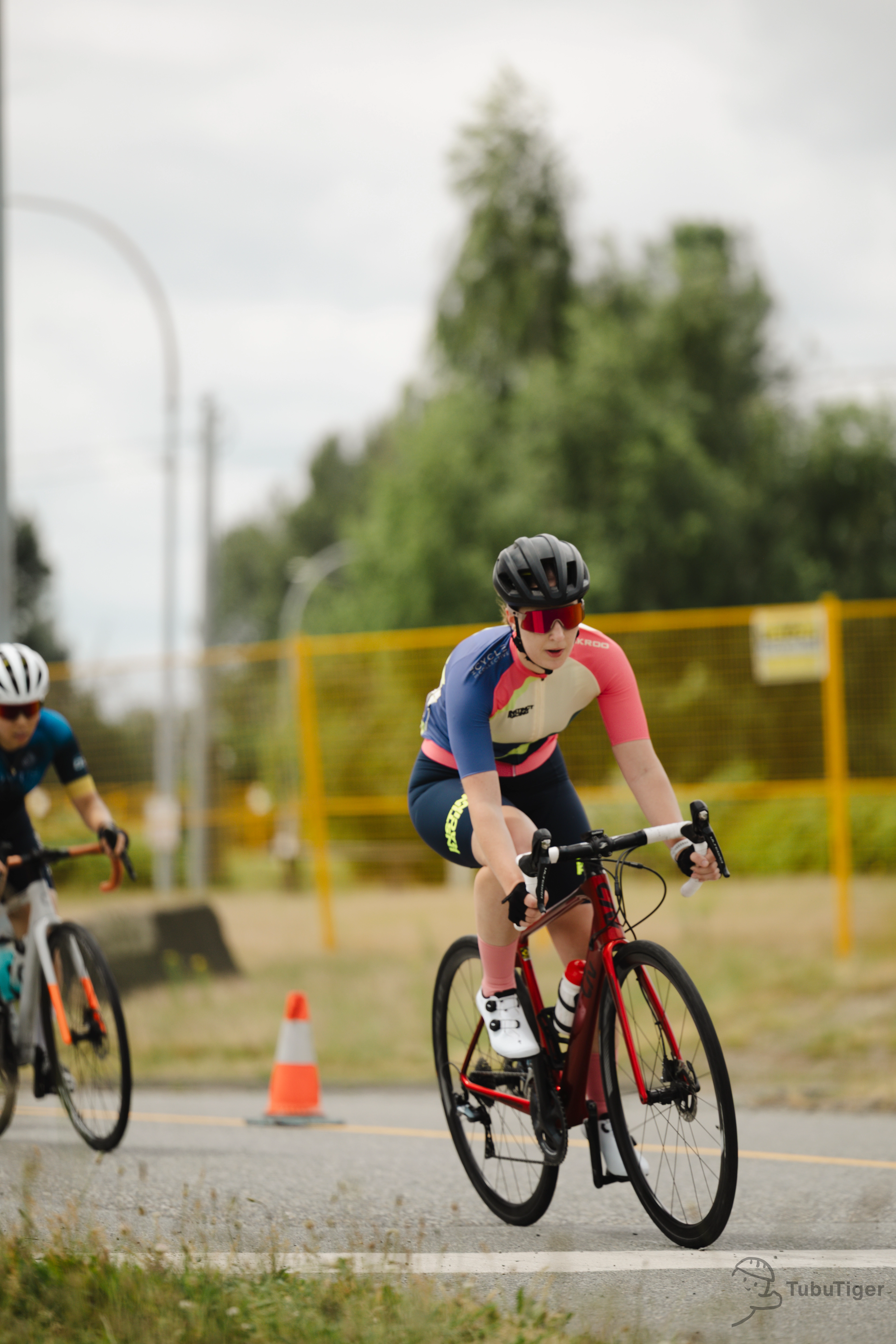 https://cdn.tubutiger.com/cycling/BC-Road-Provincial-Championships-2026/BC-Road-Race/11.jpg