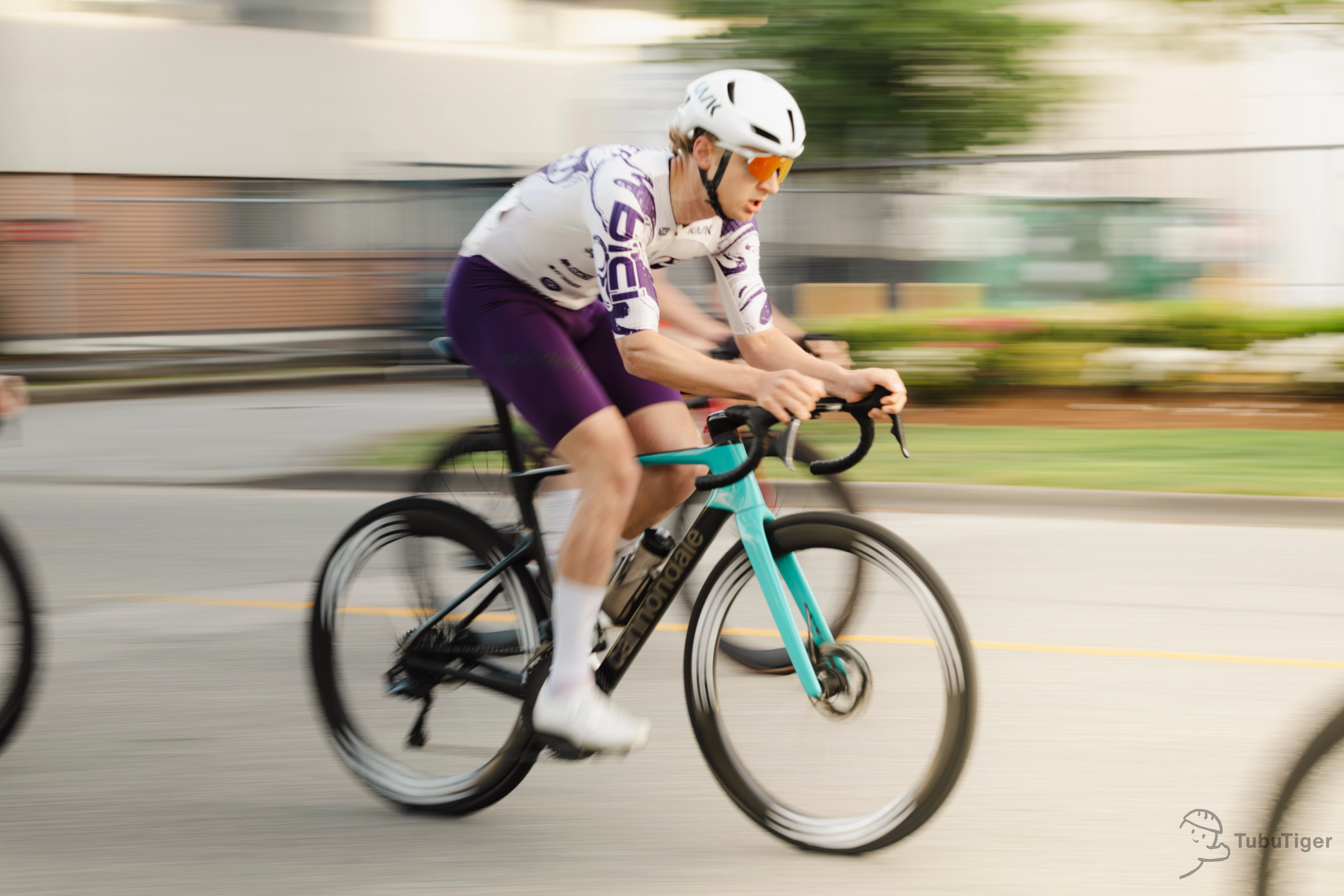 https://cdn.tubutiger.com/cycling/CRC/May-7/14.jpg