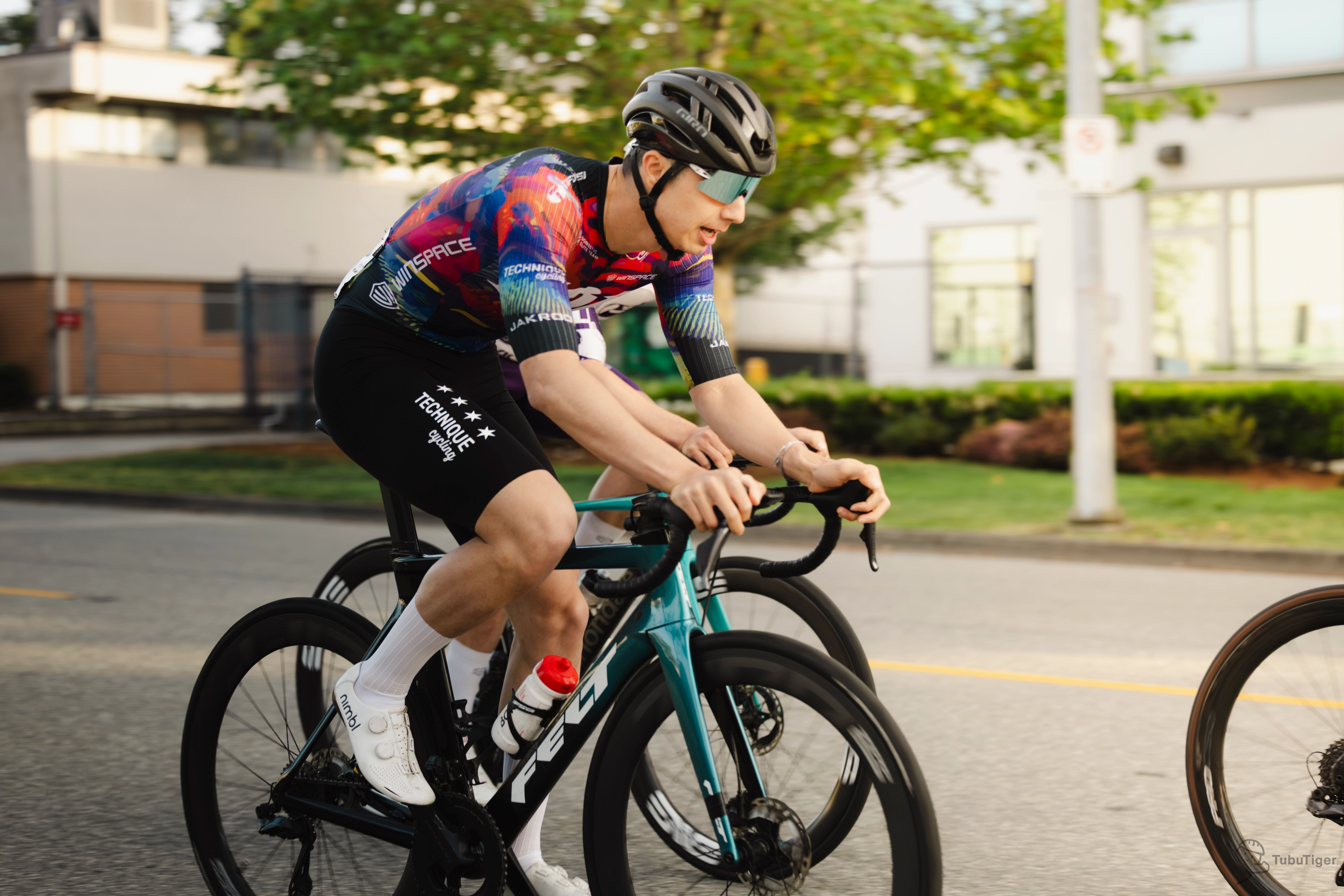 https://cdn.tubutiger.com/cycling/CRC/May-7/18.jpg