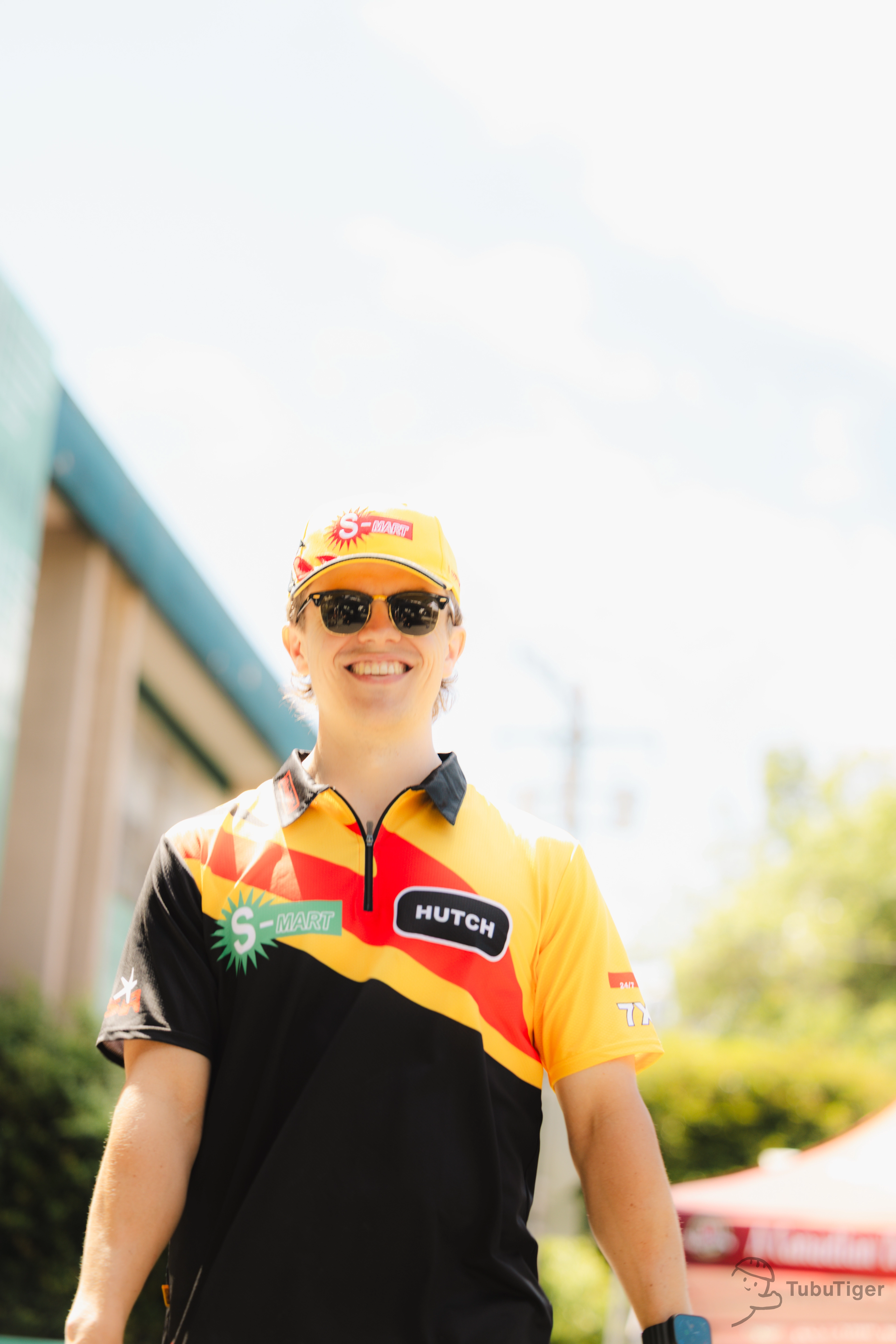 https://cdn.tubutiger.com/cycling/Shim's-Ride/16.jpg