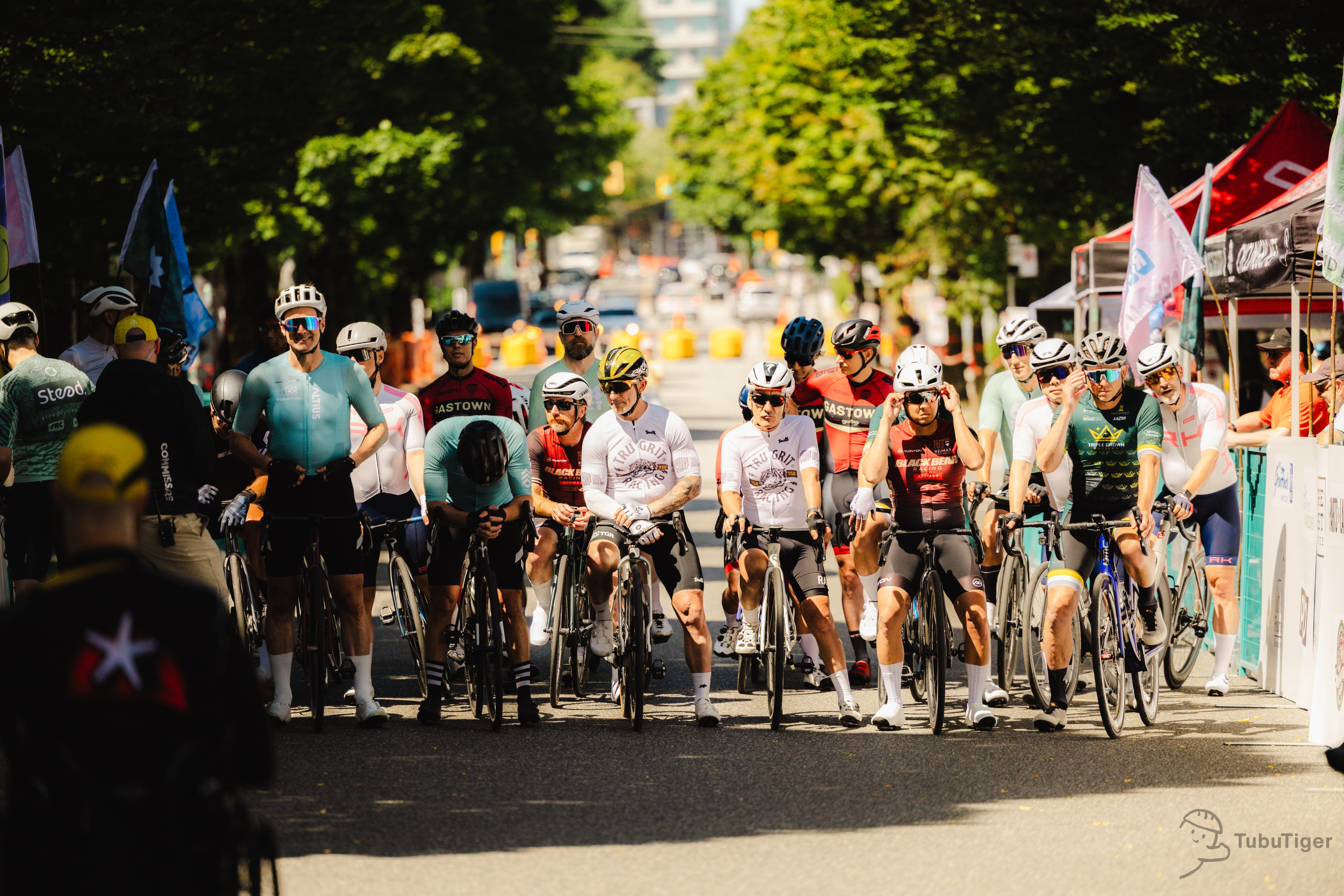 https://cdn.tubutiger.com/cycling/Shim's-Ride/17.jpg
