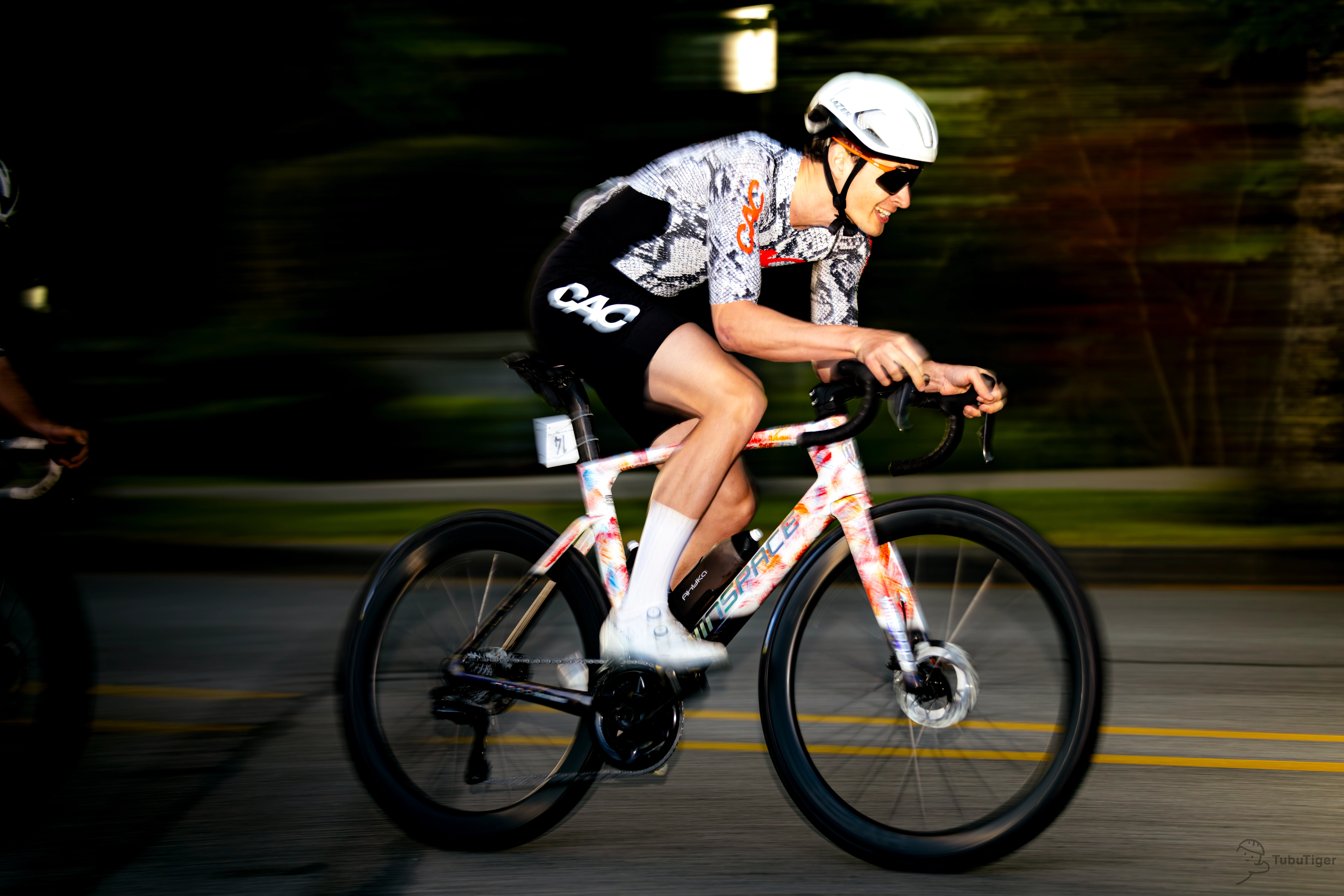 https://cdn.tubutiger.com/cycling/WTNC/May-5/18.jpg