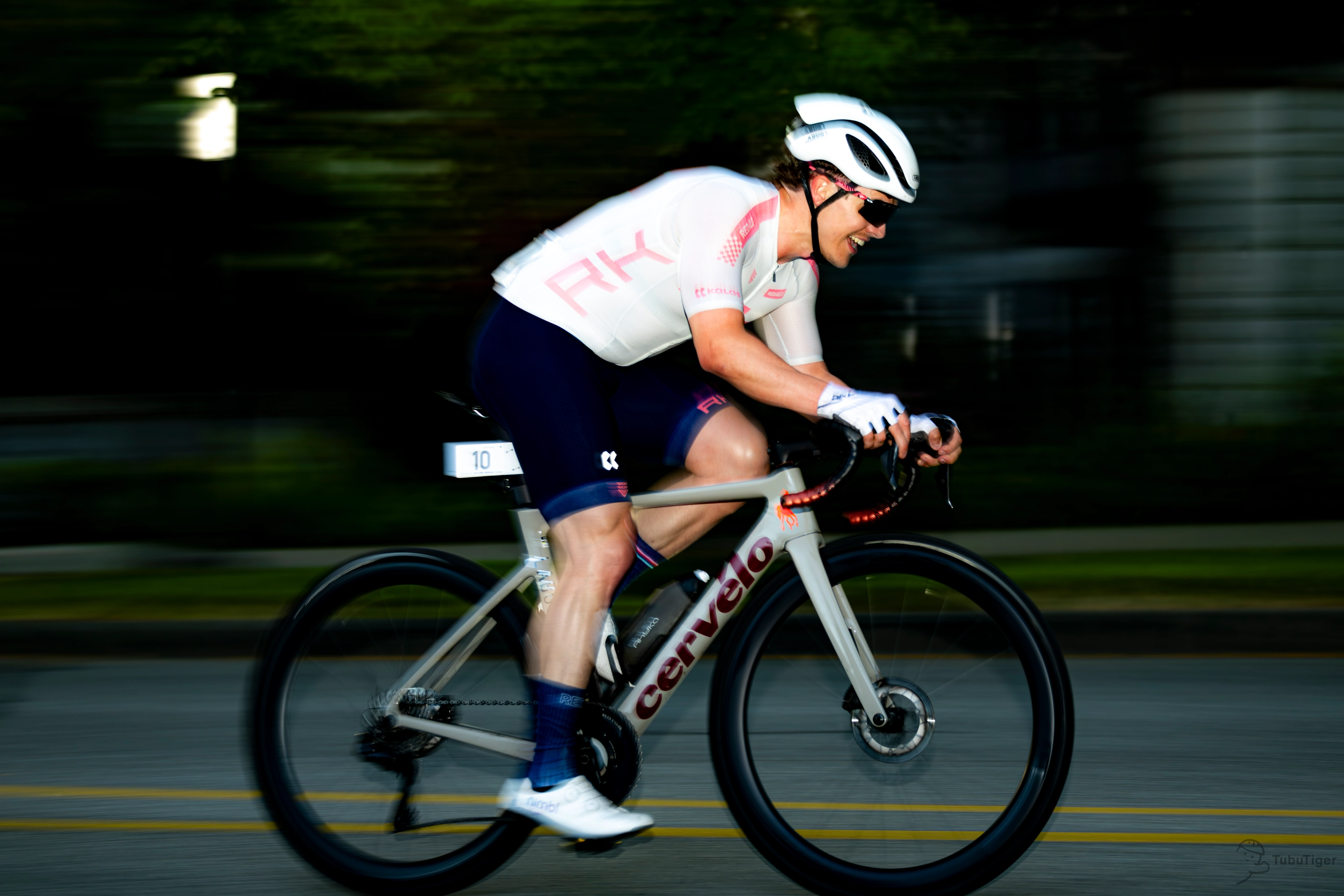 https://cdn.tubutiger.com/cycling/WTNC/May-5/19.jpg